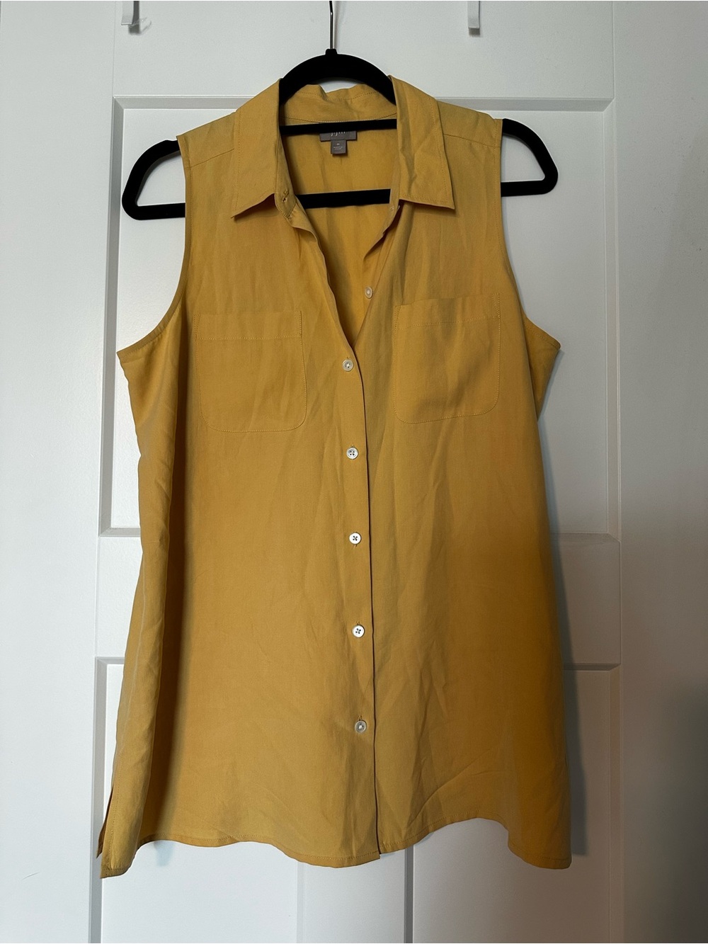 J. Jill Yellow Silk Sleeveless Button-Front Blouse
